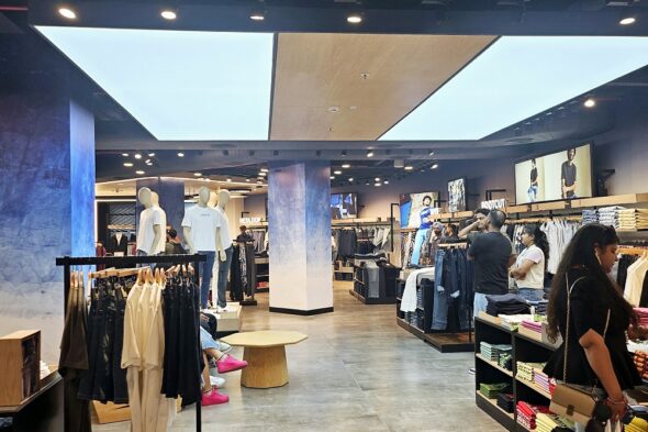 Apparal Store @ Pacific Mall